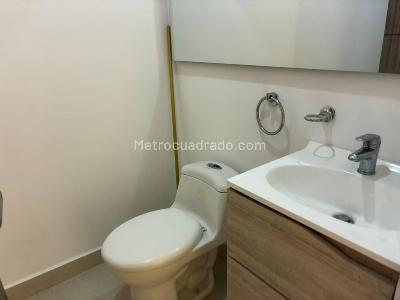 Apartamento de 3 alcobas en venta en El Vergel, Ibagué, 132 m² · foto 8 de 18