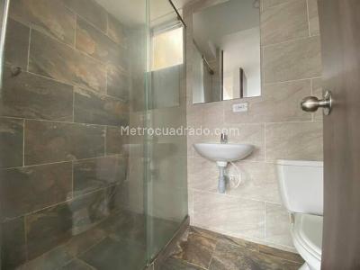 Apartamento de 2 alcobas en venta en Av Ambala, Ibagué, 48 m² · foto 3 de 13