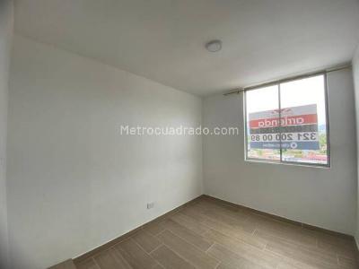 Apartamento de 2 alcobas en venta en Av Ambala, Ibagué, 48 m² · foto 4 de 13