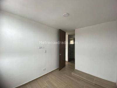 Apartamento de 2 alcobas en venta en Av Ambala, Ibagué, 48 m² · foto 6 de 13