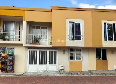 Casa de 4 alcobas en venta en El Salado, Ibagué, 140 m² · foto 3 de 17