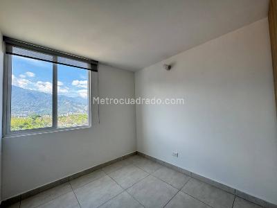 Apartamento de 3 alcobas en venta en Bosques De Varsovia, Ibagué, 93 m² · foto 18 de 20