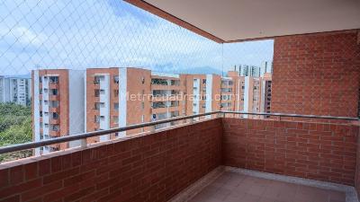 Apartamento de 3 alcobas en venta en La Samaria, Ibagué, 108 m² · foto 4 de 20