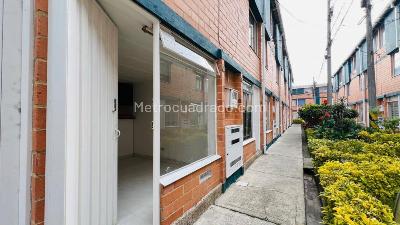Casa en venta en La Fontana, Bogotá · foto 2 de 20