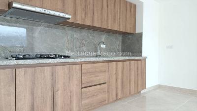 Apartamento de 3 alcobas en venta en Jordan Iii Etapa, Ibagué, 56 m² · foto 4 de 13