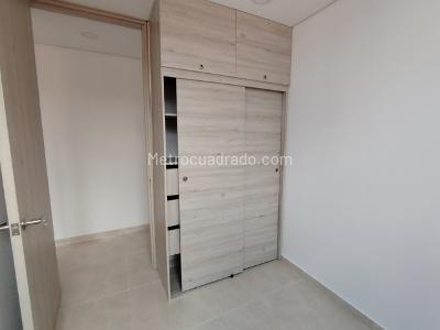Apartamento de 3 alcobas en venta en Ciudadela Simon Bolivar Etapa I, Ibagué, 43 m² · foto 13 de 20