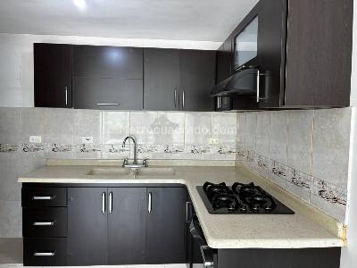 Apartamento de 3 alcobas en venta en El Salado, Ibagué, 60 m² · foto 3 de 14