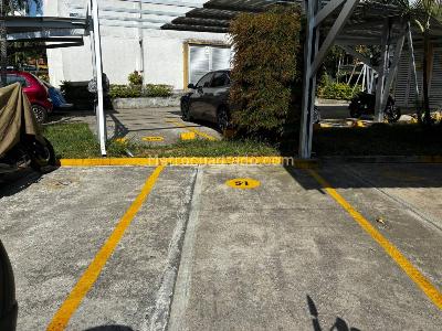 Apartamento de 3 alcobas en venta en El Salado, Ibagué, 60 m² · foto 4 de 14