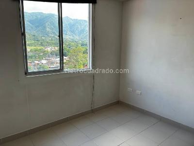 Apartamento de 3 alcobas en venta en El Salado, Ibagué, 60 m² · foto 9 de 14