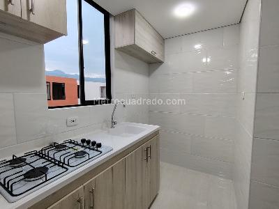 Apartamento de 3 alcobas en venta en Ciudadela Simon Bolivar Etapa I, Ibagué, 43 m² · foto 5 de 19