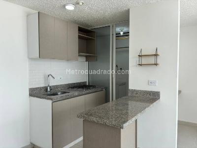 Apartamento de 3 alcobas en venta en Mirolindo, Ibagué, 62 m² · foto 2 de 13