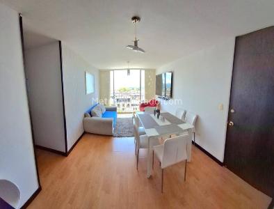 Apartamento de 3 alcobas en venta en Jardines De Atolsure, Ibagué, 64 m² · foto 10 de 13