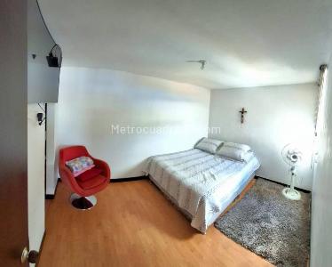 Apartamento de 3 alcobas en venta en Jardines De Atolsure, Ibagué, 64 m² · foto 11 de 13
