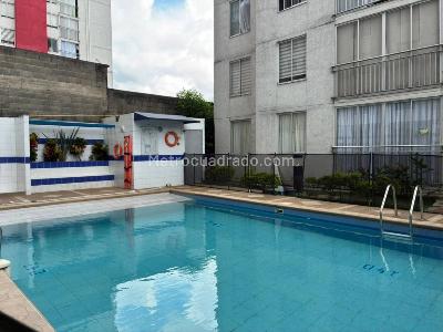 Apartamento de 3 alcobas en venta en Jardines De Atolsure, Ibagué, 64 m² · foto 4 de 13