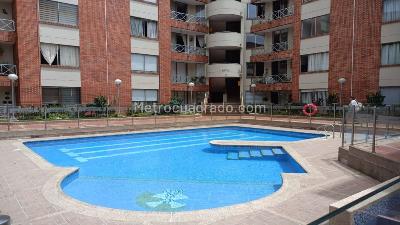 Apartamento de 3 alcobas en venta en Parrales, Ibagué, 77 m² · foto 3 de 20
