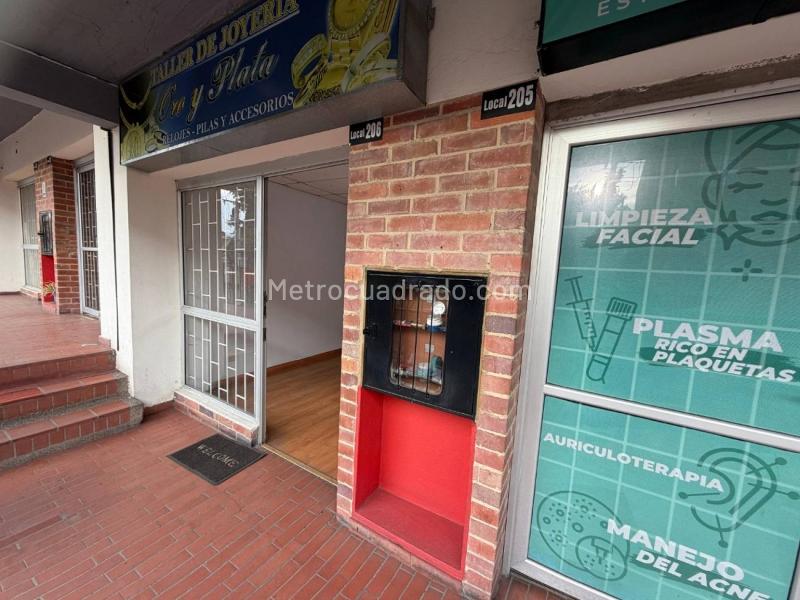 Local Comercial en Venta, Barrancas, Bogotá D.C. - Más