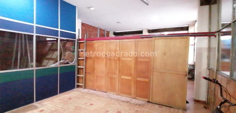 Edificio de Apartamentos en Arriendo, Aures, Bogotá D.C. - Mehr