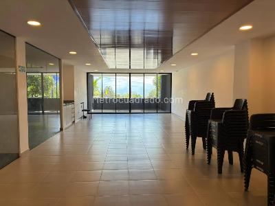 Apartamento de 3 alcobas en venta en Mirolindo, Ibagué, 74 m² · foto 4 de 20