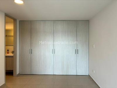Apartamento de 3 alcobas en venta en Mirolindo, Ibagué, 74 m² · foto 18 de 20