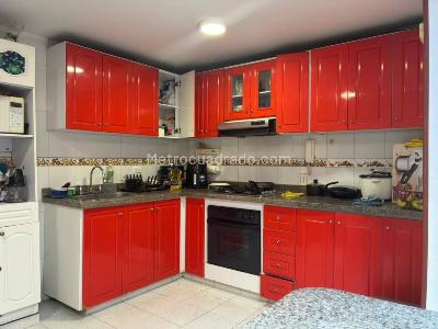 Apartamento de 4 alcobas en venta en La Florida I, Ibagué, 266 m² · foto 2 de 20