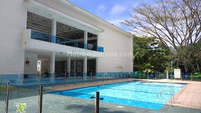 Apartamento de 3 alcobas en venta en La Riviera, Ibagué, 183 m² · foto 2 de 20