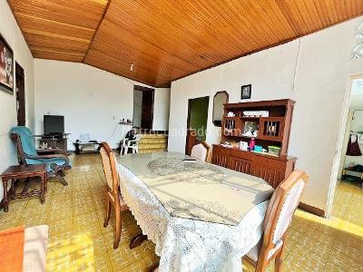 Casa de 4 alcobas en venta en Claret, Ibagué, 337 m² · foto 10 de 20