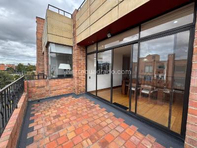 Apartamento de 5 alcobas en venta en San Patricio, Bogotá, 510 m² · foto 10 de 20