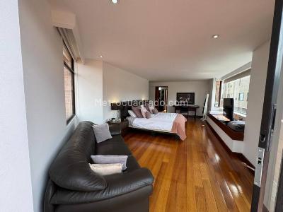 Apartamento de 5 alcobas en venta en San Patricio, Bogotá, 510 m² · foto 15 de 20