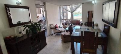 Apartamento de 3 alcobas en venta en Lote El Pinar, Bogotá, 54 m² · foto 2 de 20