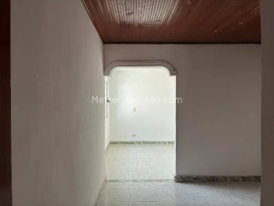 Casa de 5 alcobas en venta en Parrales, Ibagué, 180 m² · foto 10 de 20