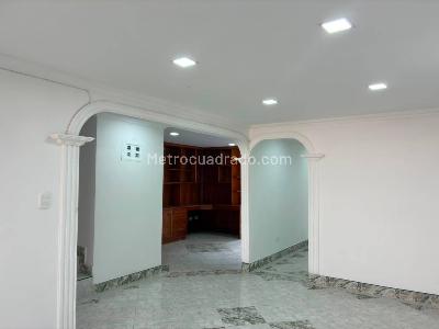 Casa de 5 alcobas en venta en Parrales, Ibagué, 180 m² · foto 12 de 20
