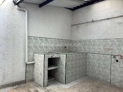 Casa de 5 alcobas en venta en Parrales, Ibagué, 180 m² · foto 15 de 20