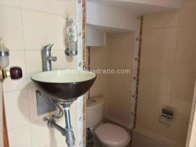Casa de 5 alcobas en venta en Parrales, Ibagué, 180 m² · foto 18 de 20