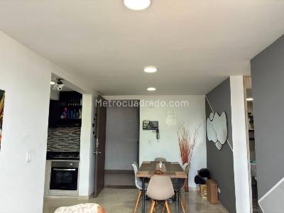 Apartamento de 2 alcobas en venta en Piedra Pintada Parte Alta, Ibagué, 56 m² · foto 16 de 20