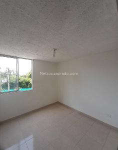 Apartamento de 3 alcobas en venta en El Salado, Ibagué, 46 m² · foto 10 de 20