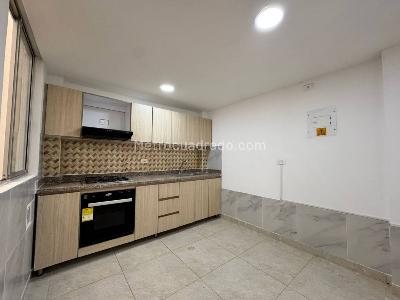 Casa de 3 alcobas en venta en Cantabria, Ibagué, 88 m² · foto 7 de 20