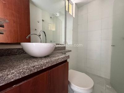 Casa de 3 alcobas en venta en Cantabria, Ibagué, 88 m² · foto 12 de 20