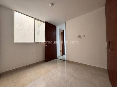 Casa de 3 alcobas en venta en Cantabria, Ibagué, 88 m² · foto 15 de 20