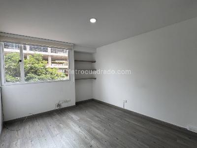 Apartamento en venta en Santa Barbara Central, Bogotá · foto 11 de 20
