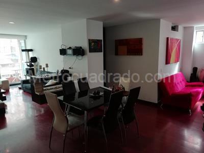 Apartamento de 3 alcobas en venta en Bella Suiza, Bogotá, 126 m² · foto 5 de 19