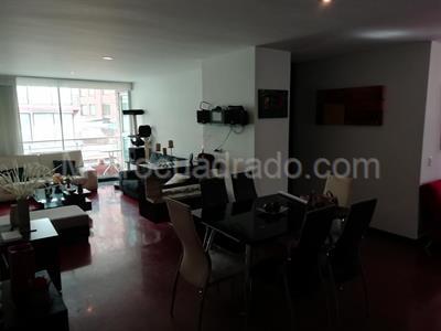 Apartamento de 3 alcobas en venta en Bella Suiza, Bogotá, 126 m² · foto 2 de 19