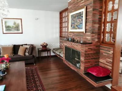 Casa en venta en Santa Barbara Central, Bogotá · foto 2 de 8