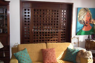 Apartamento de 3 alcobas en venta en Santa Barbara, Bogotá, 154 m² · foto 5 de 13