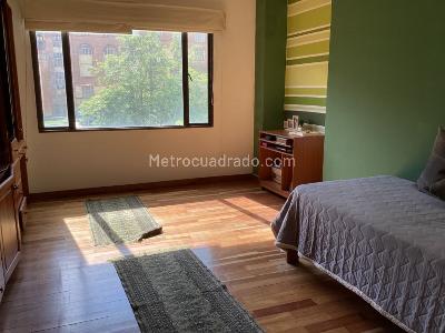 Apartamento de 4 alcobas en venta en Los Rosales Emaus, Bogotá, 249 m² · foto 16 de 20