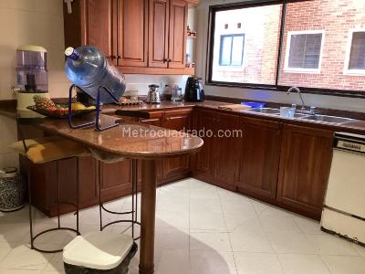 Apartamento de 4 alcobas en venta en Los Rosales Emaus, Bogotá, 249 m² · foto 17 de 20