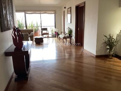 Apartamento de 3 alcobas en venta en Los Rosales Emaus, Bogotá, 249 m² · foto 3 de 20