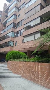 Apartamento en venta en Las Rosales, Bogotá · foto 17 de 19