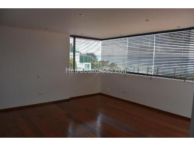 Casa de 4 alcobas en venta en Chia, Chía, 419 m² · foto 3 de 20