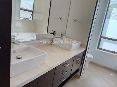 Casa de 3 alcobas en venta en Cajica, Cajicá, 230 m² · foto 5 de 11