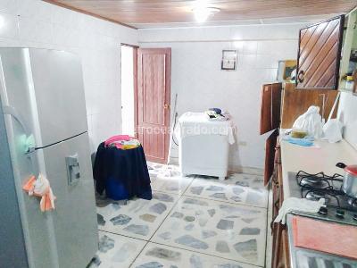 Casa de 4 alcobas en venta en Los Alpes, Barranquilla, 371 m² · foto 7 de 8